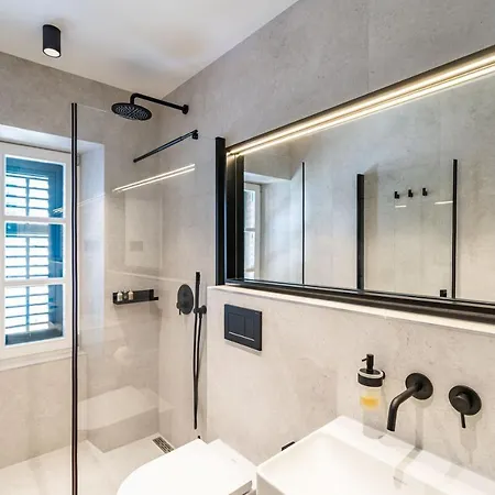 Appartement Agape Old Town-luxury Two Bedroom *