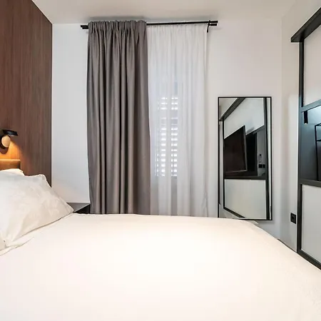 Appartement Agape Old Town-luxury Two Bedroom *