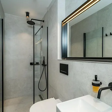 Agape Old Town-luxury Two Bedroom * Дубровник