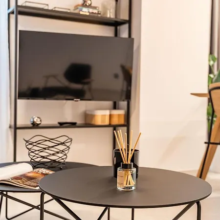 Agape Old Town-luxury Two Bedroom Appartement