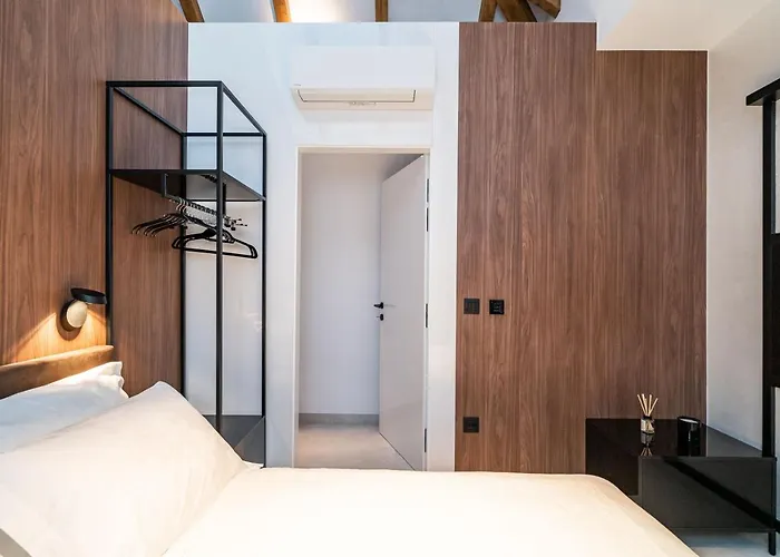 Agape Old Town-luxury Two Bedroom Appartement *